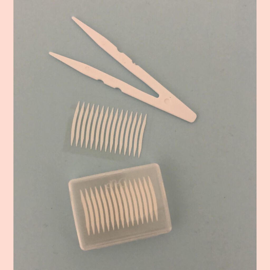 ワンダーアイリッドテープ Extra/D-UP/二重まぶた用アイテムを使ったクチコミ（3枚目）