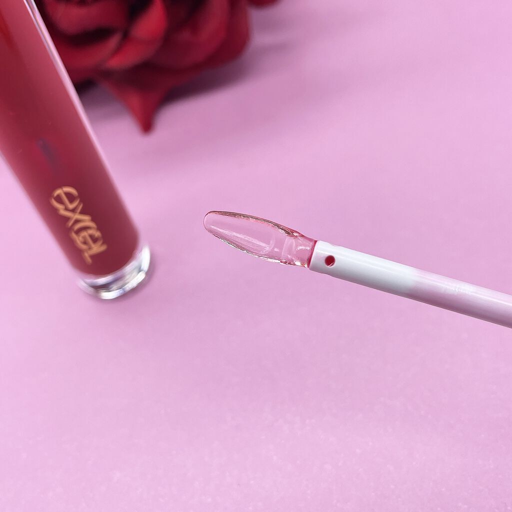 ニュアンスグロスオイル/excel/リップグロスを使ったクチコミ(4枚目)