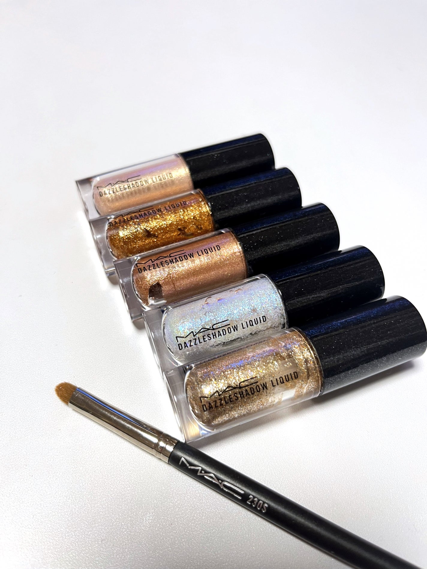 ダズルシャドウ リキッド/M・A・C/リキッドアイシャドウを使ったクチコミ(8枚目)