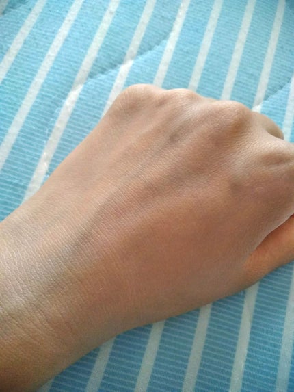 皮脂テカリ防止下地/CEZANNE/化粧下地を使ったクチコミ(3枚目)