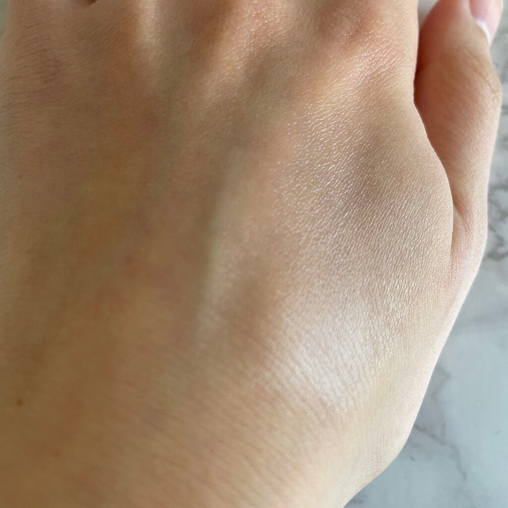 ピュアショット UV50/YVES SAINT LAURENT BEAUTE/日焼け止め・UVケアを使ったクチコミ(4枚目)