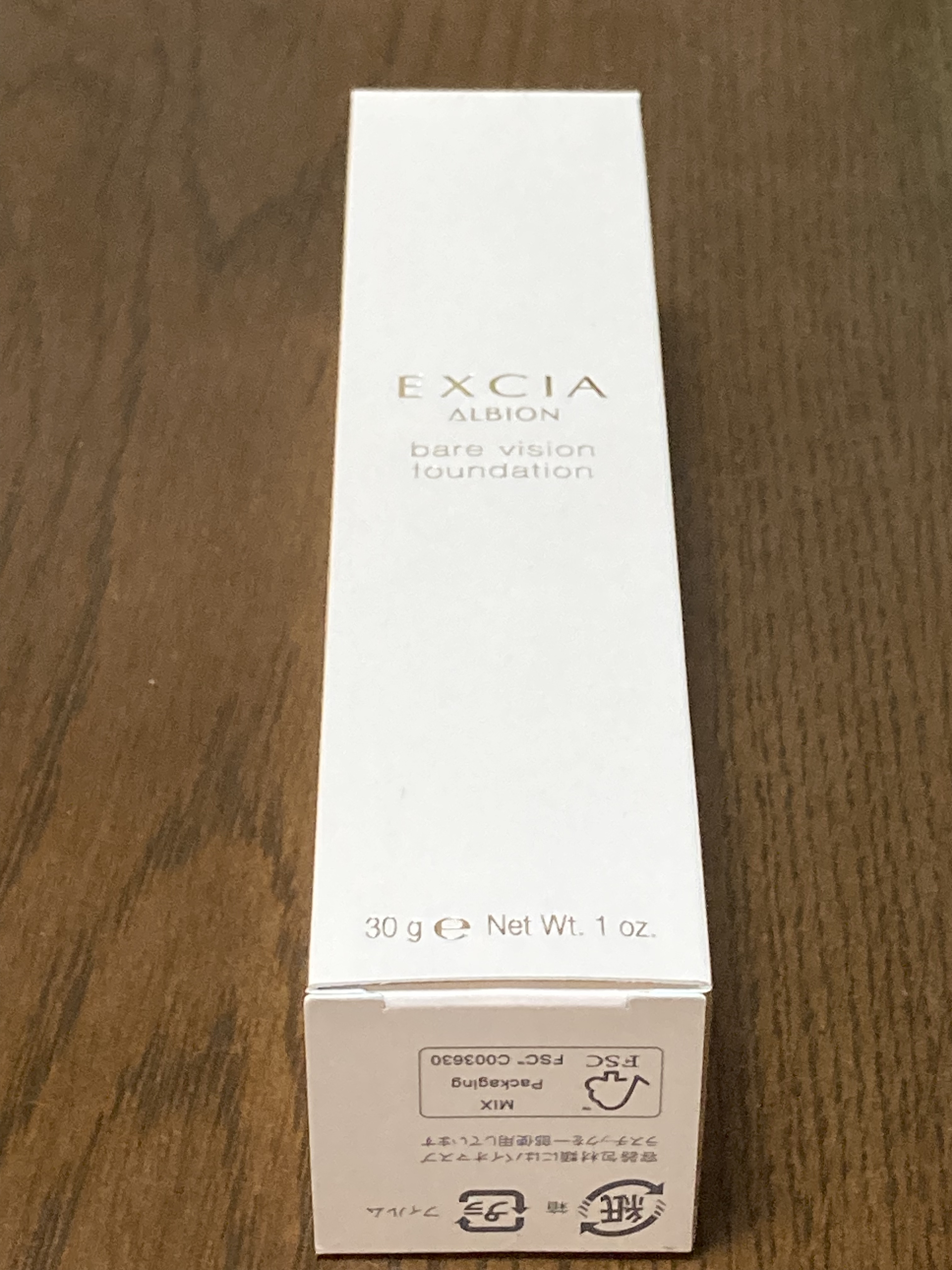 エクシア ベアヴィジョン ファンデーション 01 ライトベージュ/ALBION/リキッドファンデーションを使ったクチコミ（1枚目）