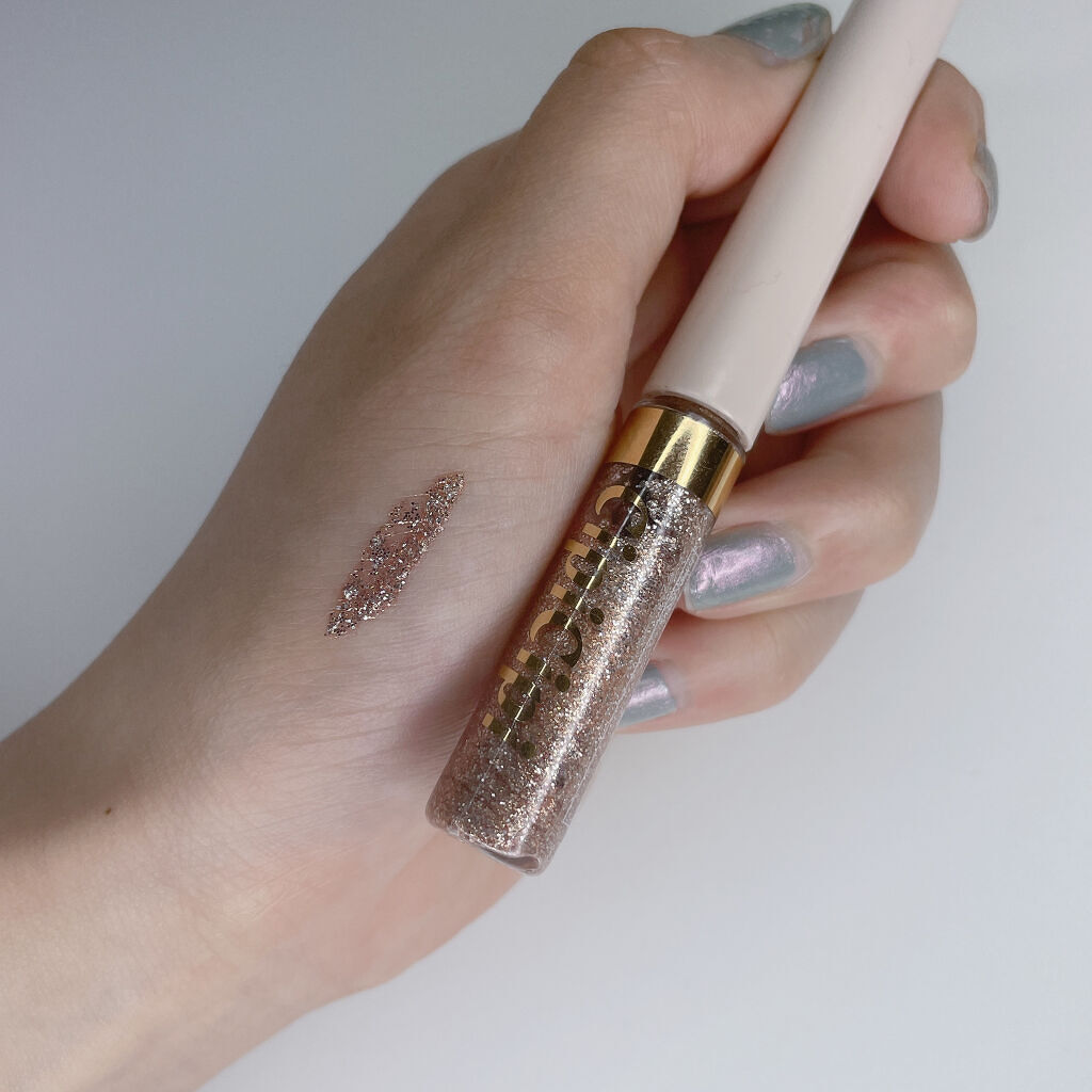 グリッターイルミネーションライナー/CipiCipi/リキッドアイライナーを使ったクチコミ（3枚目）