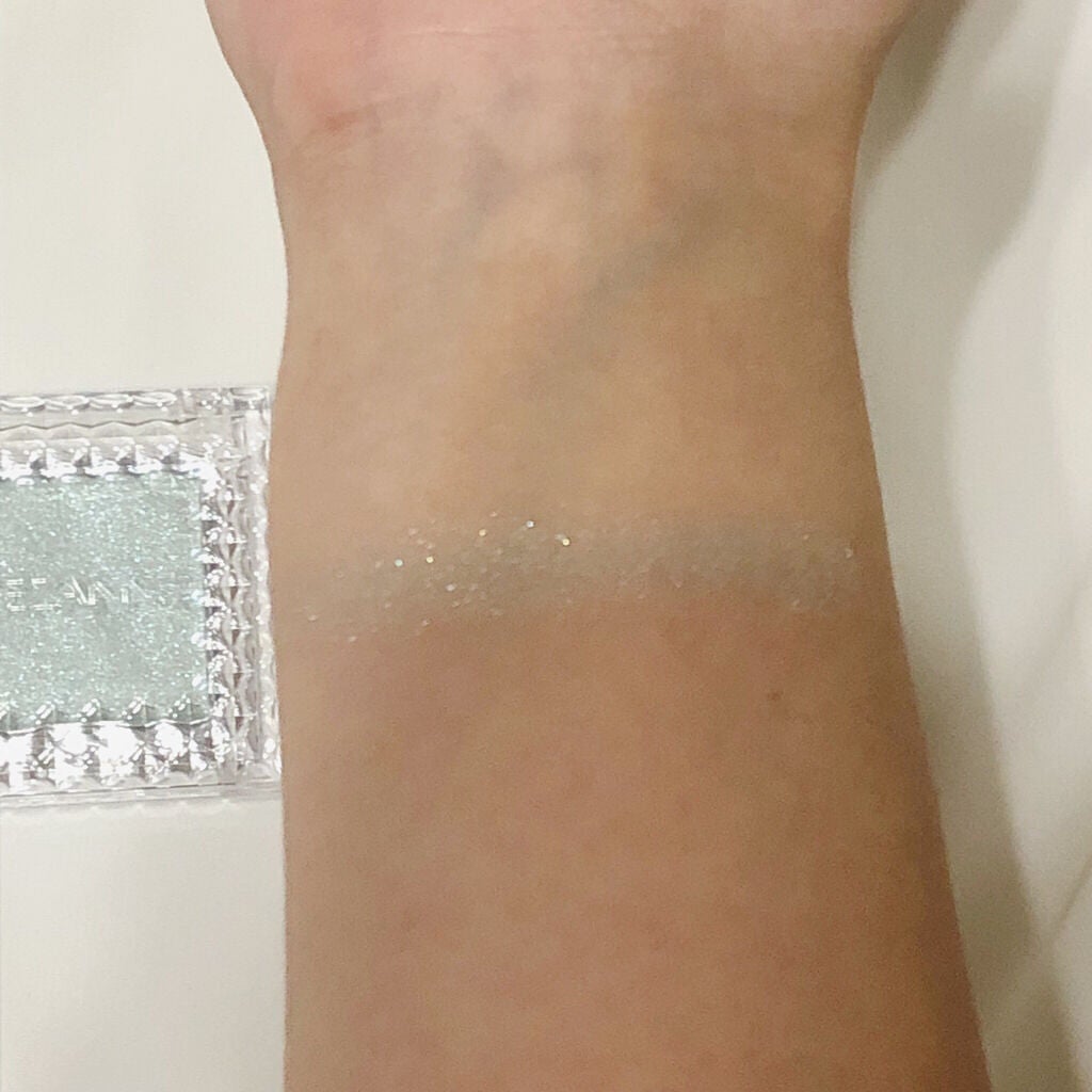 シングルカラーアイシャドウ/CEZANNE/単色アイシャドウを使ったクチコミ(2枚目)