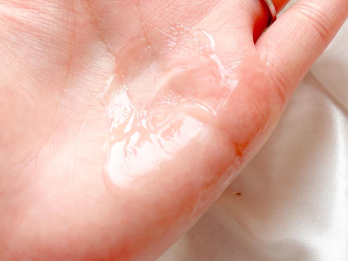 ミラクルズ うるおいブーストミルクウォーターセラム/パンテーン/アウトバストリートメントを使ったクチコミ（3枚目）