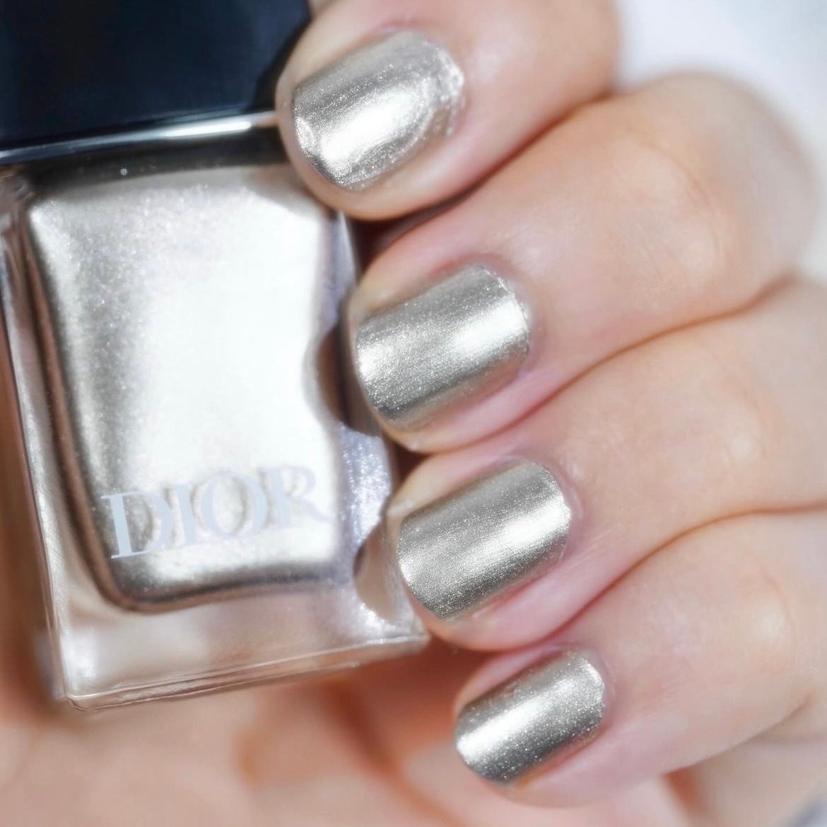 ディオール ヴェルニ/Dior/マニキュアを使ったクチコミ(3枚目)