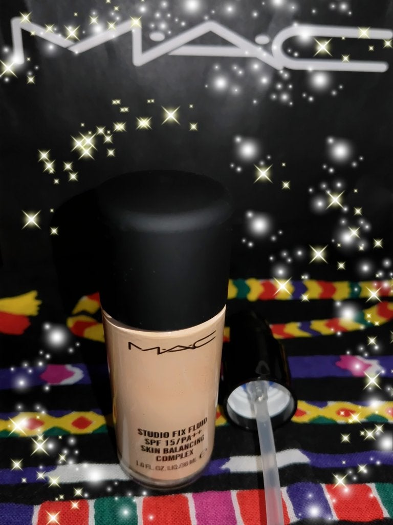 スタジオフィックス フルイッド SPF 15/M・A・C/リキッドファンデーションを使ったクチコミ(2枚目)