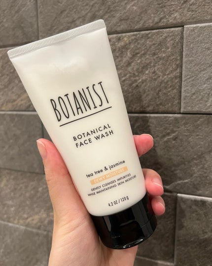 ボタニカルフェイスウォッシュ デューイーモイスチャー/BOTANIST/洗顔フォームを使ったクチコミ(1枚目)