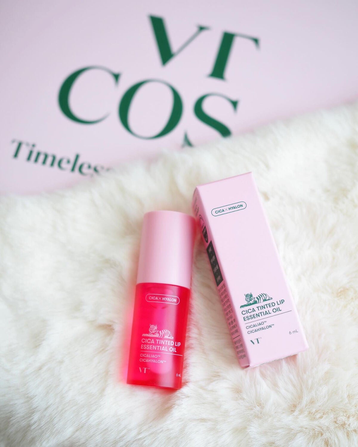 シカ ティンテッド リップ エッセンシャル オイル/VT/リップオイルを使ったクチコミ(1枚目)