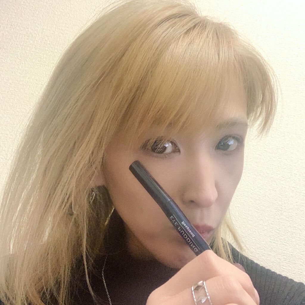 レスプロンド Eye Puddingのクチコミ「✨ レスプロンド・アイプリン✨

肌当たりはしっとりリキッドタイプ✨
美容液コンシーラー💕

.....」（2枚目）