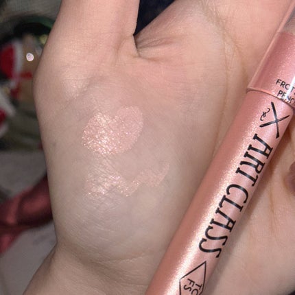 アートクラス フロッタージュペンシル/too cool for school/スティックアイシャドウを使ったクチコミ(4枚目)