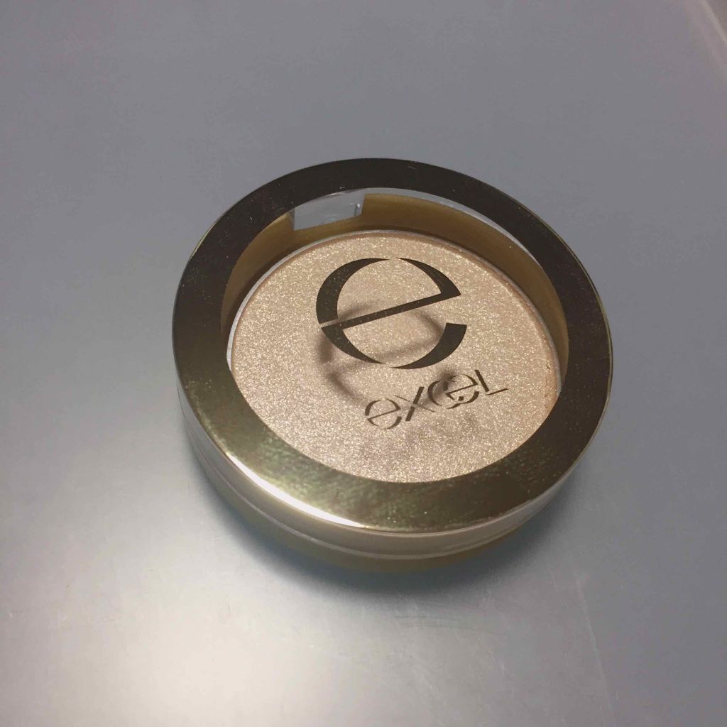 シャイニーシャドウ N/excel/単色アイシャドウを使ったクチコミ(1枚目)