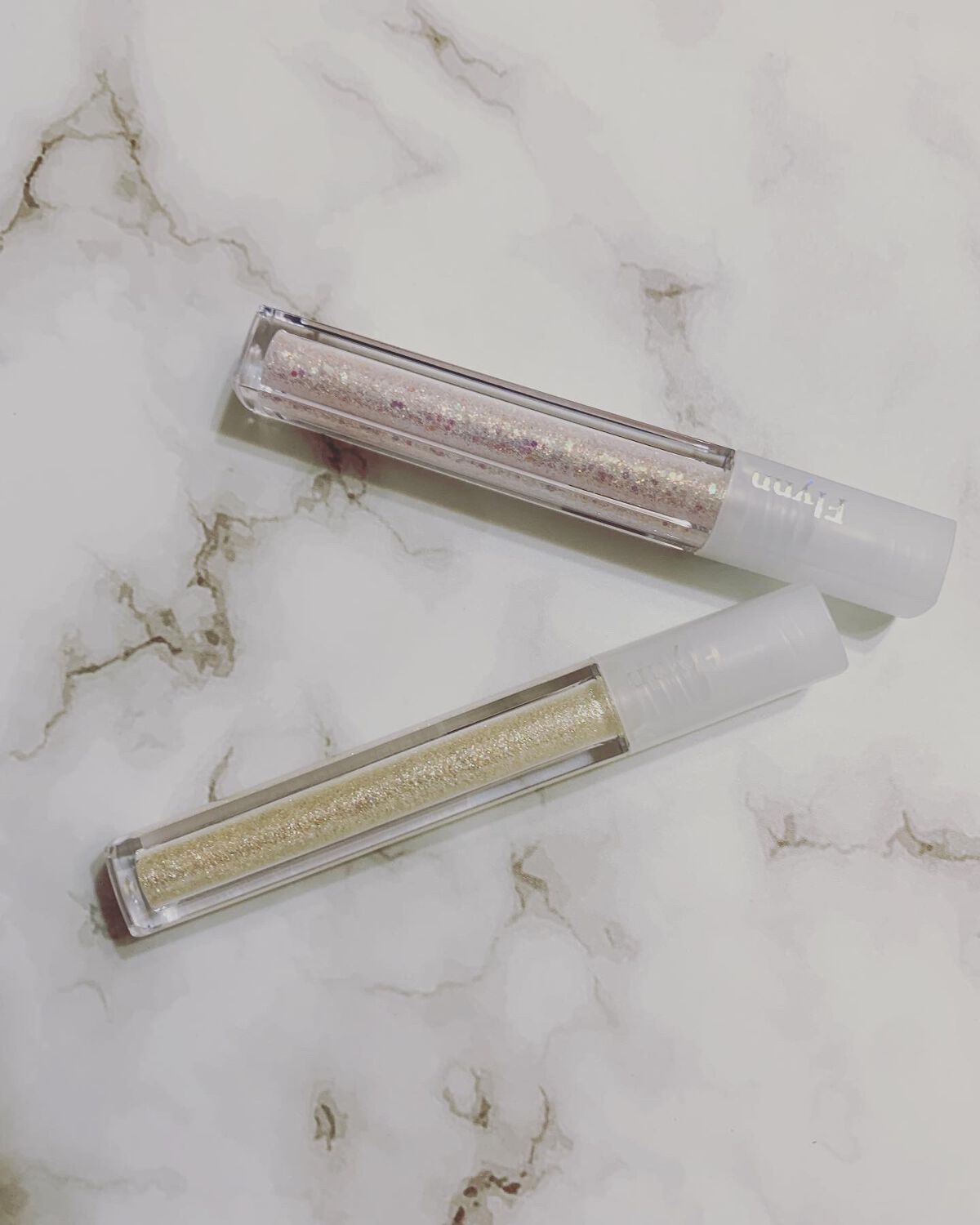 ライトキャッチャーリキッドグリッター/Flynn/グリッターを使ったクチコミ(2枚目)