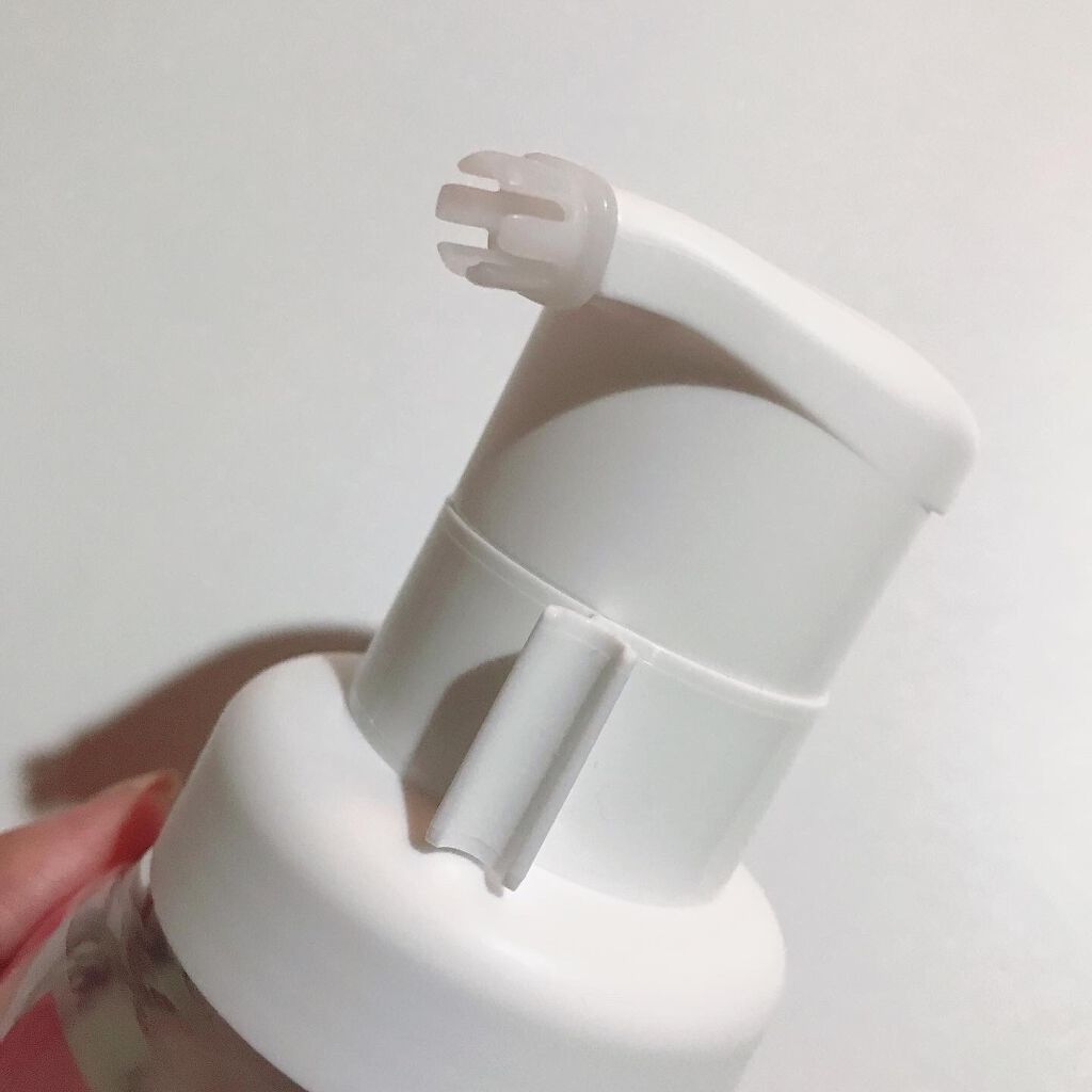 ビオレ ザフェイス 泡洗顔料 ディープモイスト/ビオレ/泡洗顔を使ったクチコミ（2枚目）