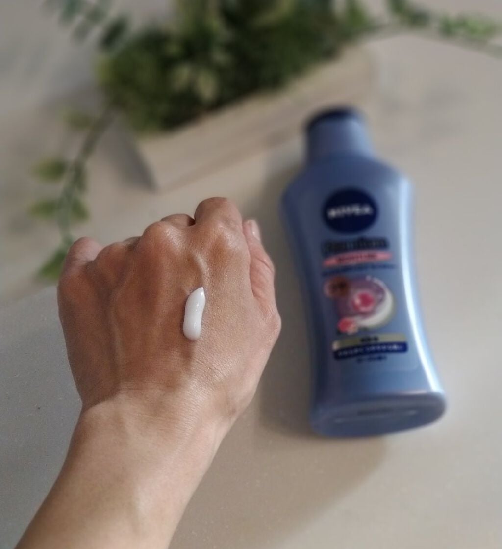 ニベア プレミアムボディミルク モイスチャー/ニベア/ボディミルクを使ったクチコミ(2枚目)