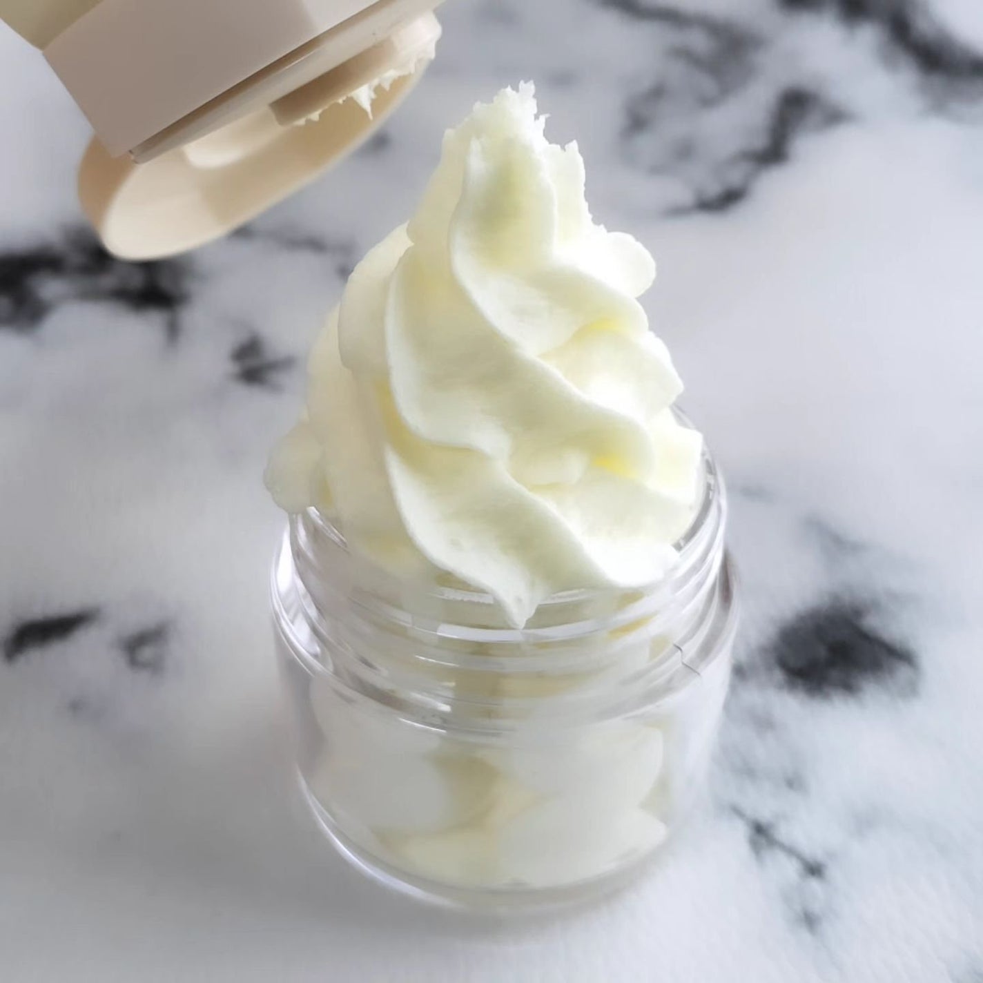 ヴィーガンパッククレンザーチューブ/WHIPPED/洗顔フォームを使ったクチコミ(4枚目)