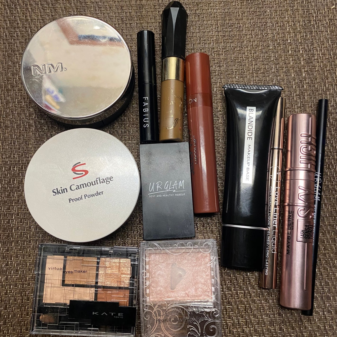 パールグロウハイライト/CEZANNE/パウダーハイライトを使ったクチコミ(3枚目)