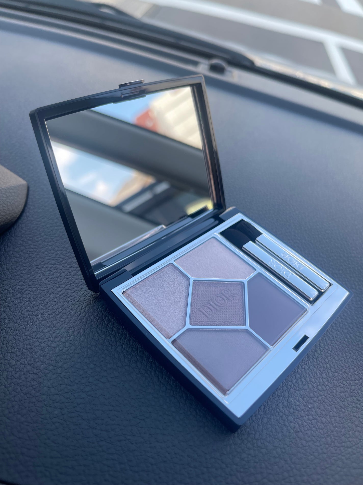 ディオールショウ サンク クルール/Dior/アイシャドウを使ったクチコミ(1枚目)