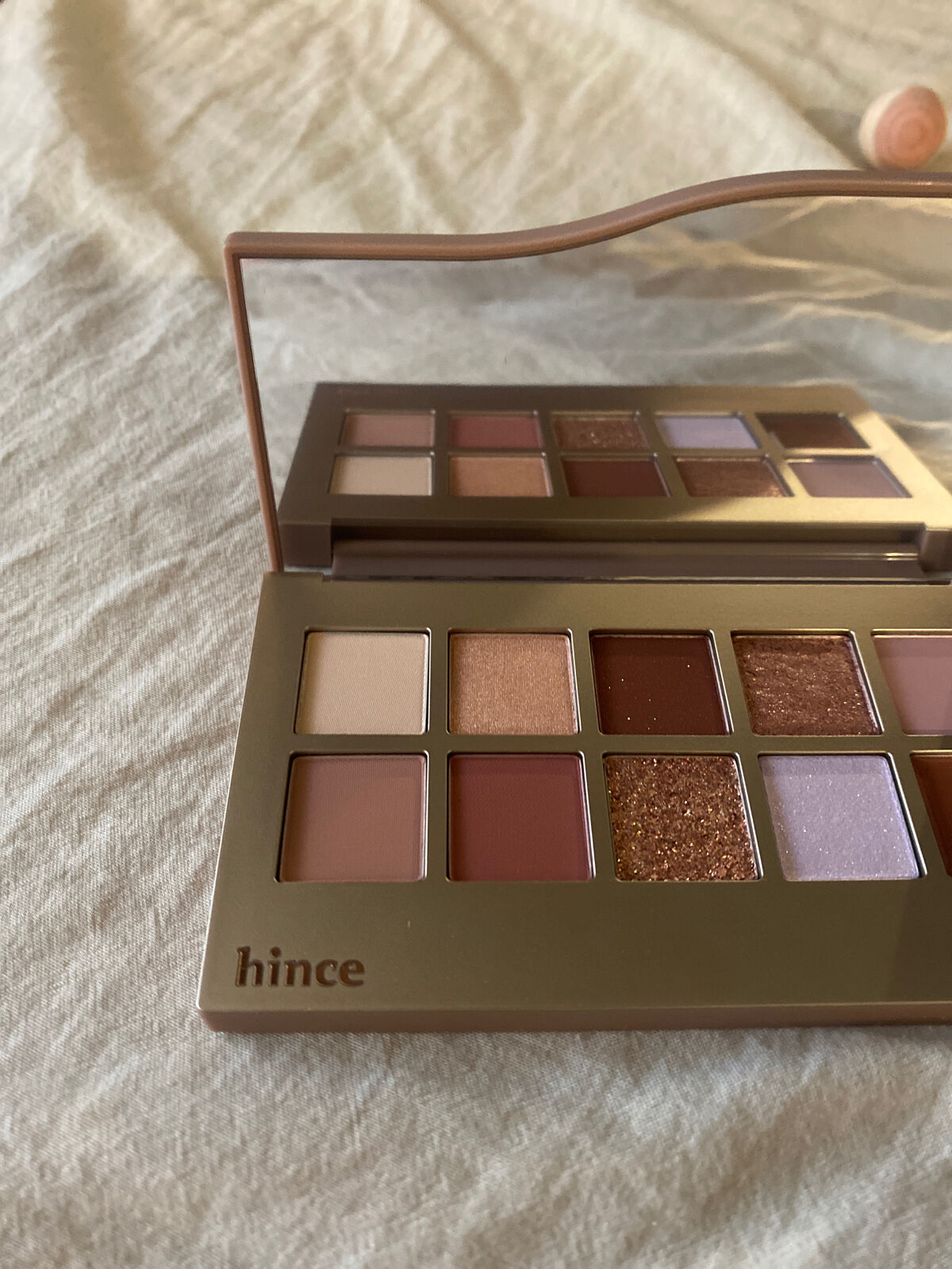 ニューデップスアイシャドウパレット/hince/アイシャドウパレットを使ったクチコミ（3枚目）