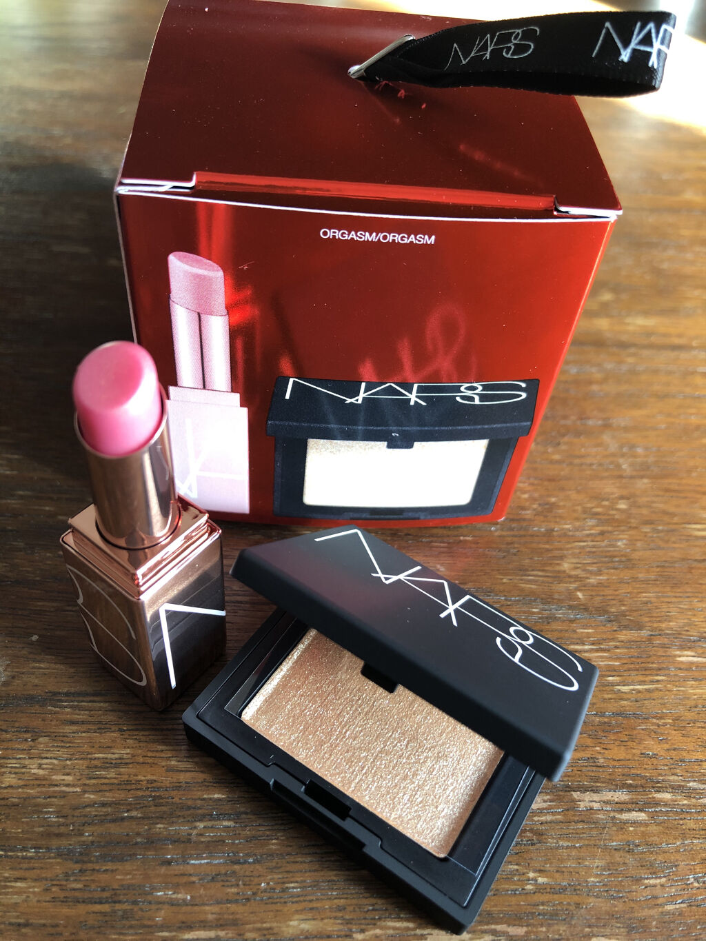 ミニオーガズム リップ＆ハイライターデュオ/NARS/メイクアップキットを使ったクチコミ（1枚目）