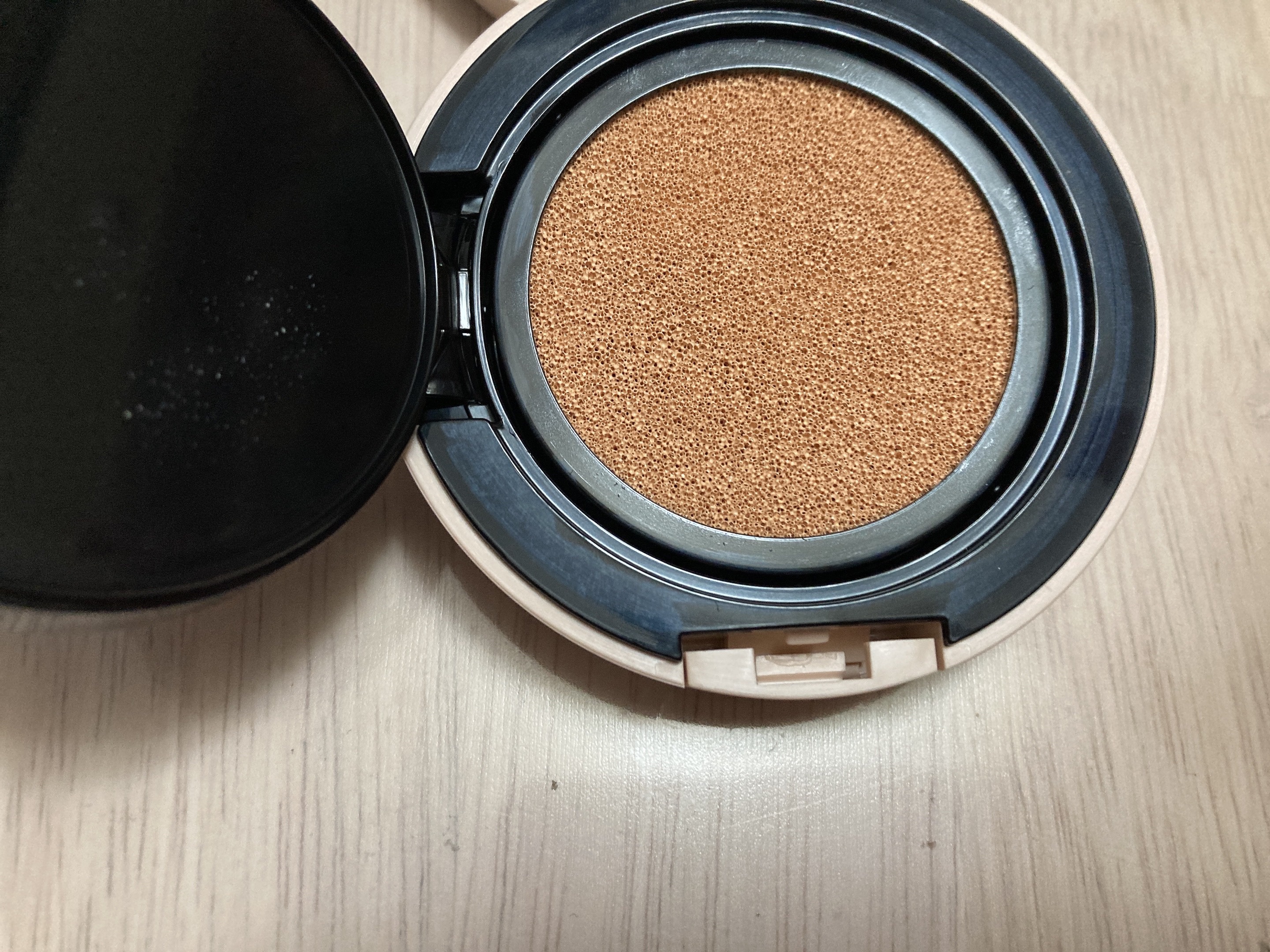 クッションファンデーション/CEZANNE/クッションファンデーションを使ったクチコミ（2枚目）