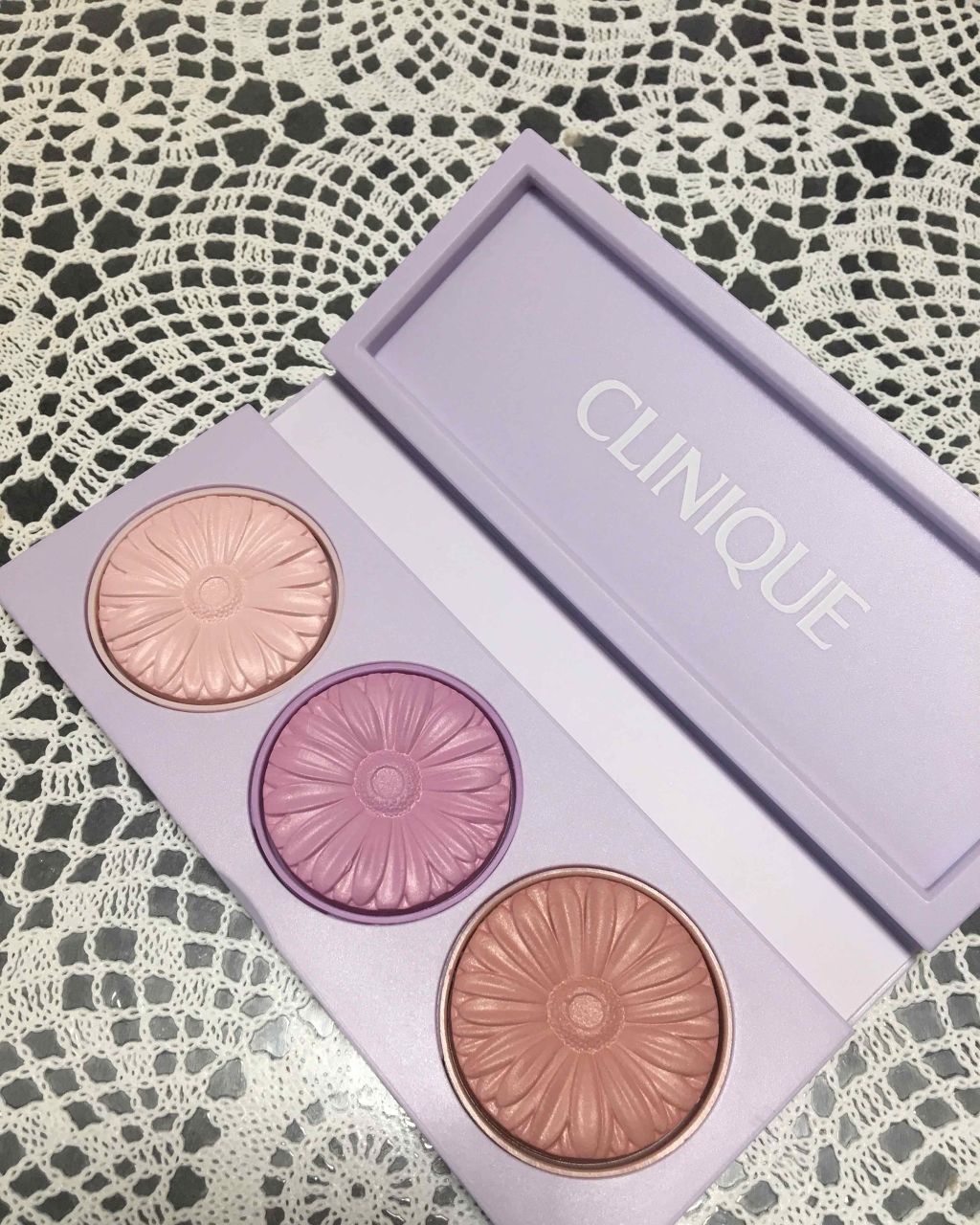 チーク ポップ ホリデイ コレクション/CLINIQUE/パウダーチークを使ったクチコミ(1枚目)