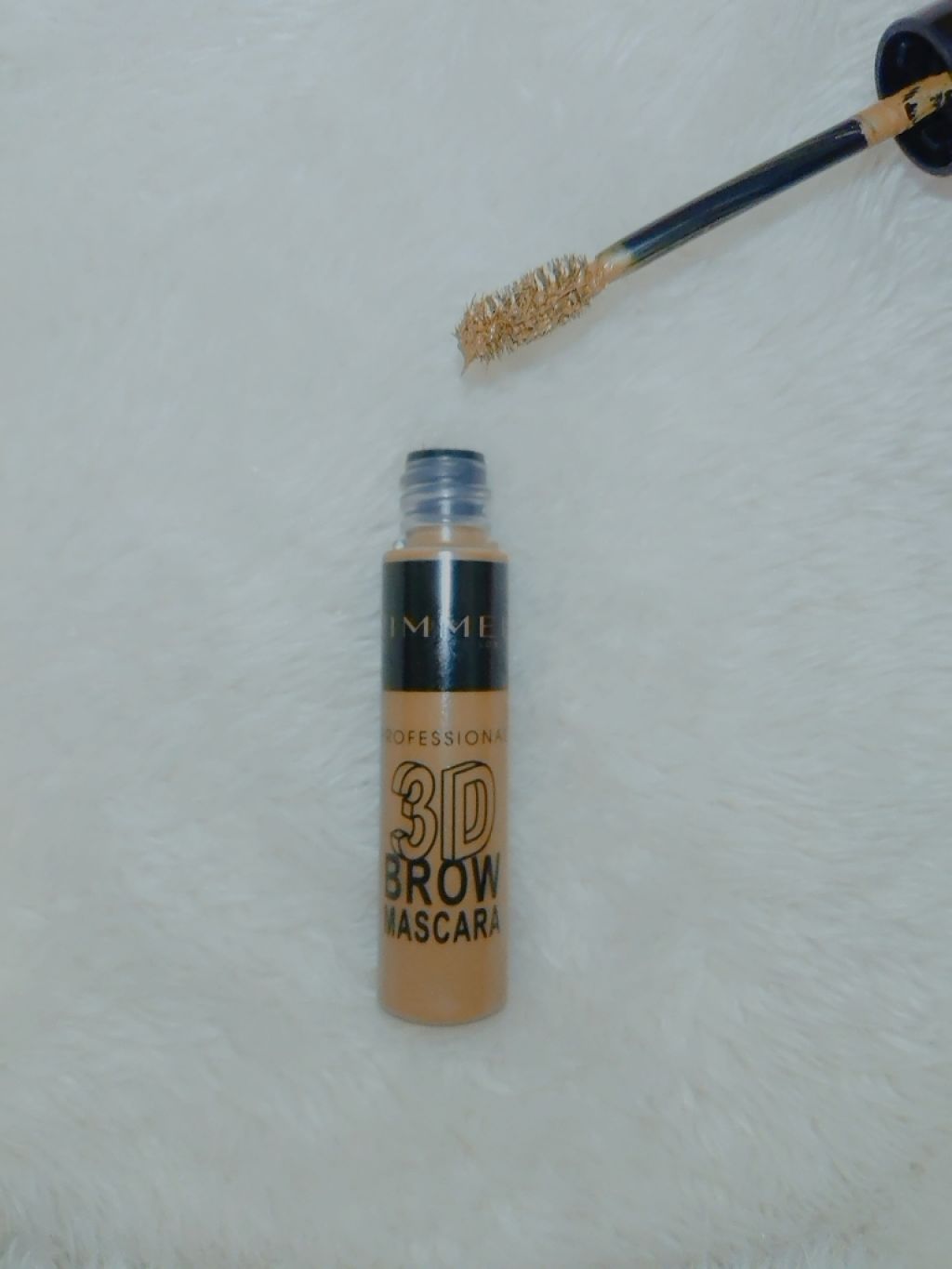 プロフェッショナル 3Dブロウ マスカラ 001 ナチュラルブラウン/リンメル ロンドン/眉マスカラを使ったクチコミ（2枚目）