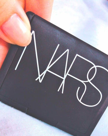 #NARS #ブラッシュ #チーク
#2018春 #ピンク FINAL CUT Collection
#ファイナルカットコレクション
#4041 #ティーローズ

ブラッシュは透明度の高い色素を使用し、