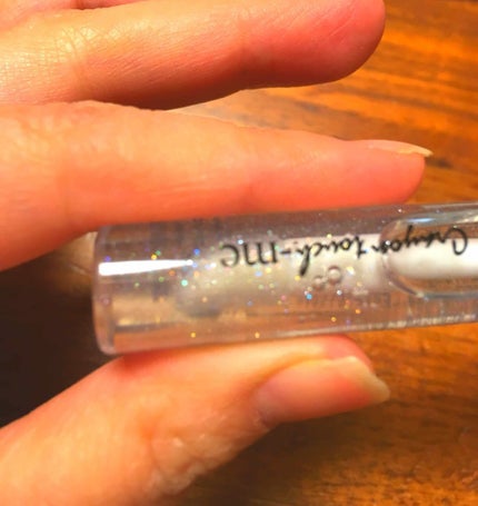 クレヨンタッチミーリップモイストオイル/crayontouch-me/リップグロスを使ったクチコミ(3枚目)