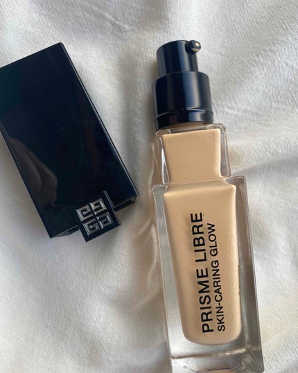 プリズム・リーブル・スキンケアリング・グロウ/GIVENCHY/リキッドファンデーションを使ったクチコミ(5枚目)