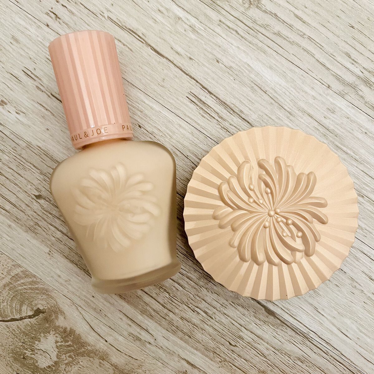 セッティング パウダー/PAUL & JOE BEAUTE/プレストパウダーを使ったクチコミ（1枚目）