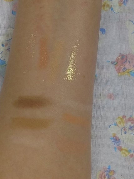 Venus Marble アイシャドウキャットシリーズ/Venus Marble/アイシャドウパレットを使ったクチコミ(6枚目)