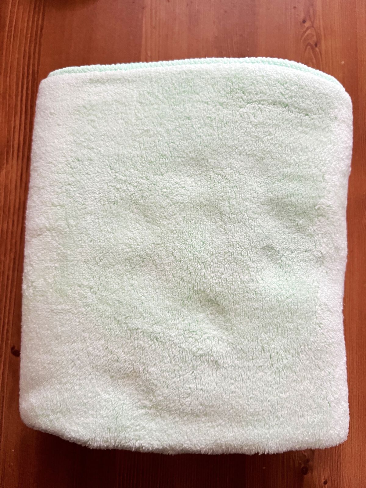 ヘアドライマイクロファイバータオル グリーン/ハホニコハッピーライフ/ヘアケアグッズを使ったクチコミ（3枚目）