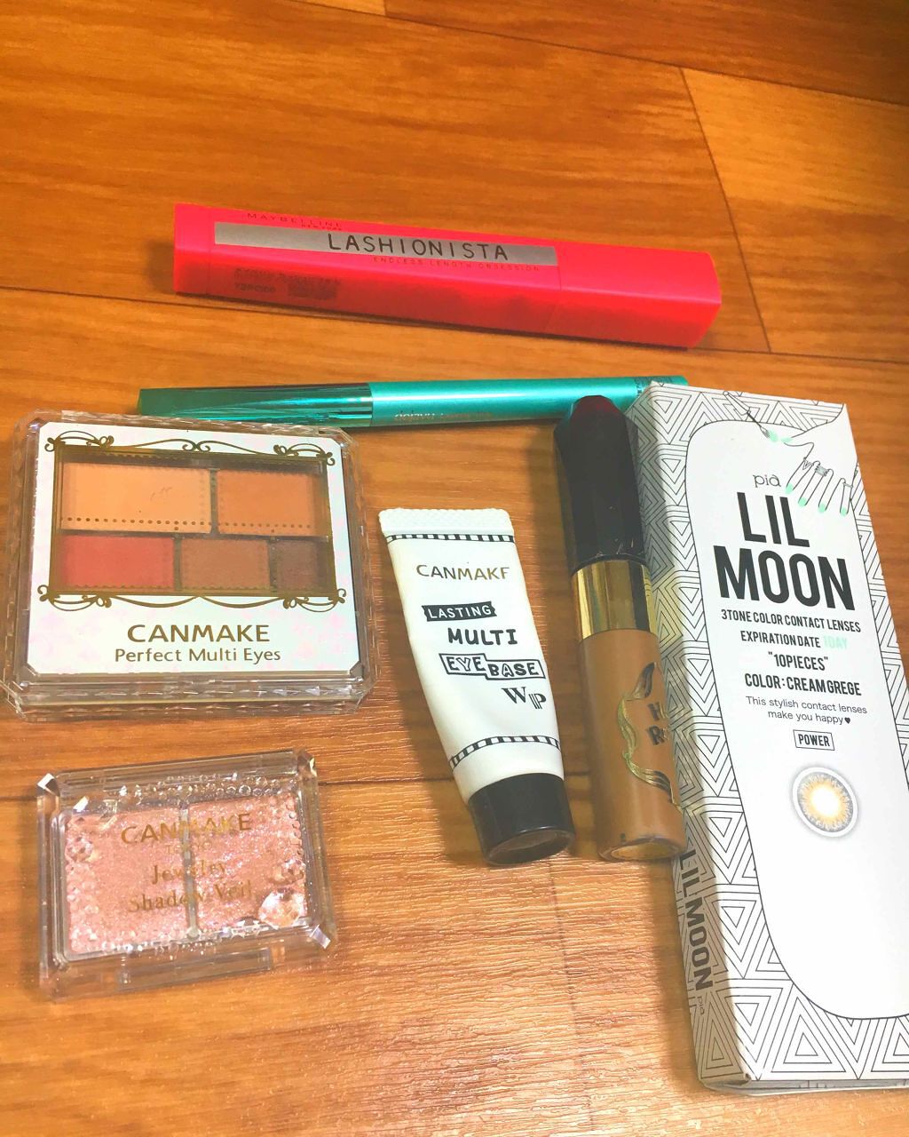 パーフェクトマルチアイズ/キャンメイク/アイシャドウパレットを使ったクチコミ(2枚目)