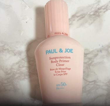 【使い切り】PAUL & JOE BEAUTEサンプロテクション ボディプライマー クリアです。

顔にも体にも使えます。塗ると肌に光沢が生まれます。また、いい香りで気分が上がりました。

次は顔にはカ