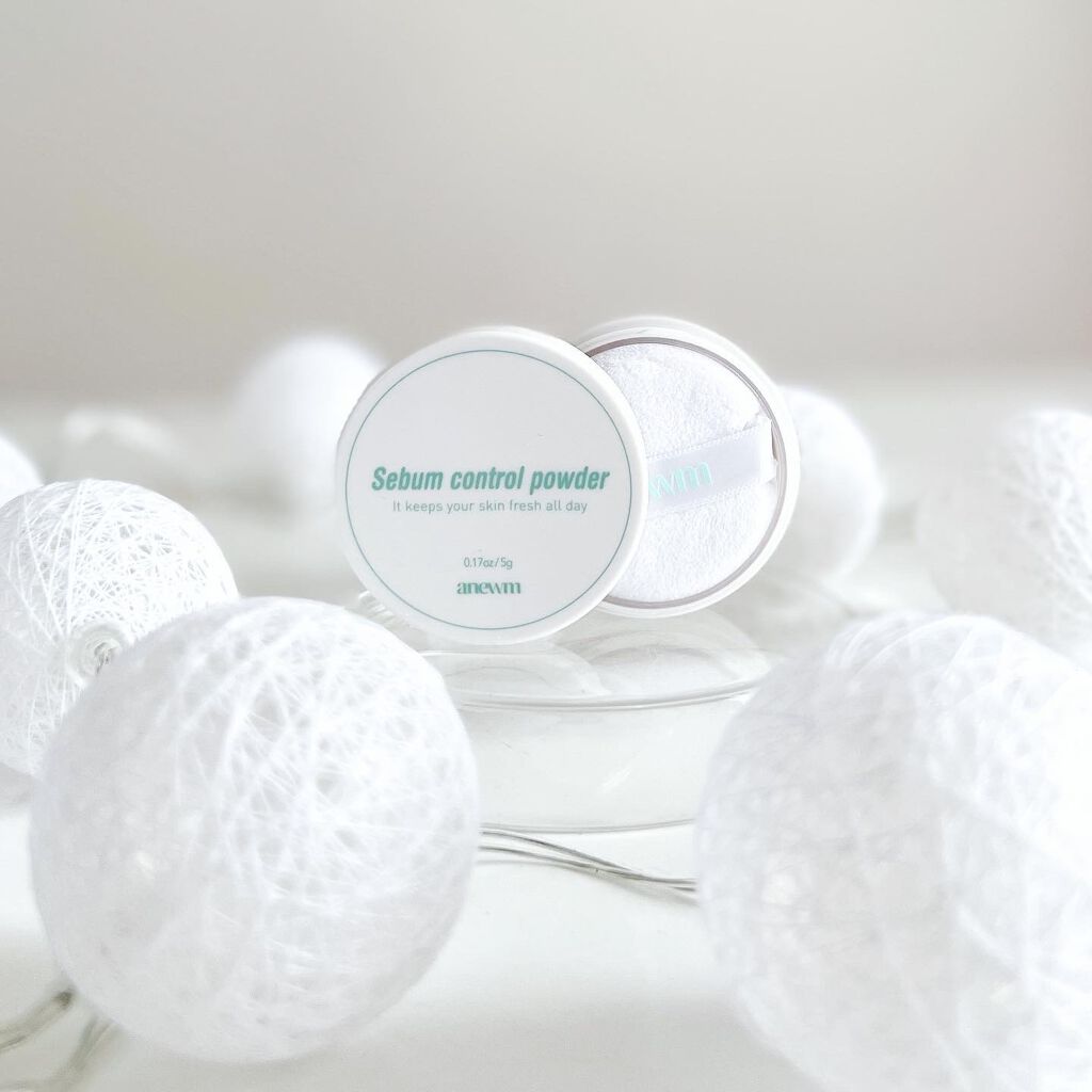 アニューム セバム コントロール パウダー/saat insight/ルースパウダーを使ったクチコミ(1枚目)