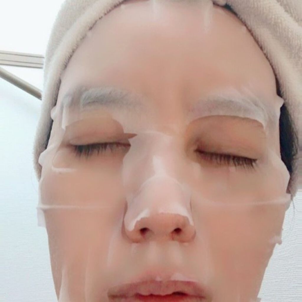 デイリーケアマスク ヒアルロン酸＆グレープフルーツ/RISM/シートマスク・パックを使ったクチコミ（3枚目）