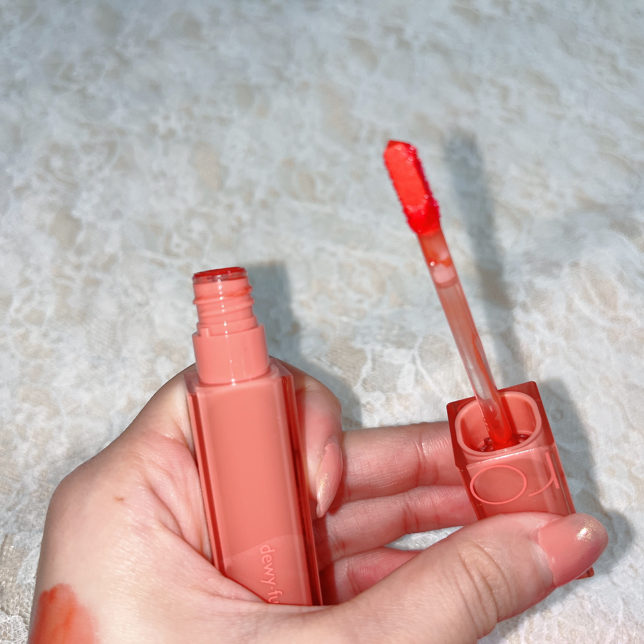 デュイフルウォーターティント/rom&nd/リップティントを使ったクチコミ（3枚目）