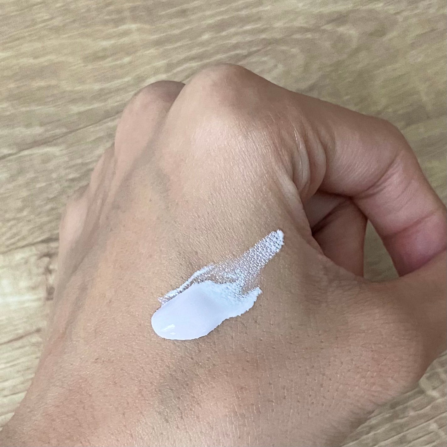 ダルバ ウォータフル トーンアップ サンクリーム(パープル)/ダルバ/日焼け止めクリームを使ったクチコミ(2枚目)