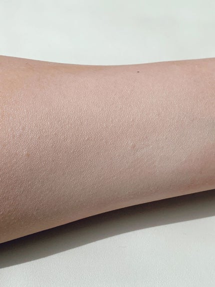 モイスチュアライジング ファンデーション プライマー/PAUL & JOE BEAUTE/化粧下地を使ったクチコミ(6枚目)