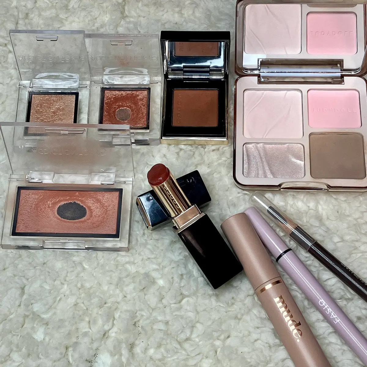 モイスチャー グレイズ リップスティック/SUQQU/口紅を使ったクチコミ（2枚目）