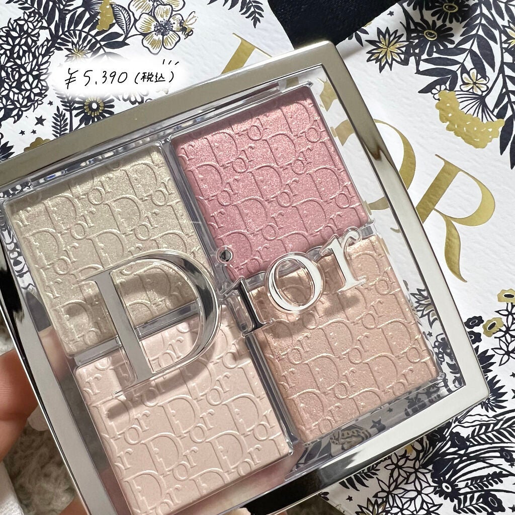 ディオール バックステージ フェイス グロウ パレット/Dior/ハイライトを使ったクチコミ(2枚目)