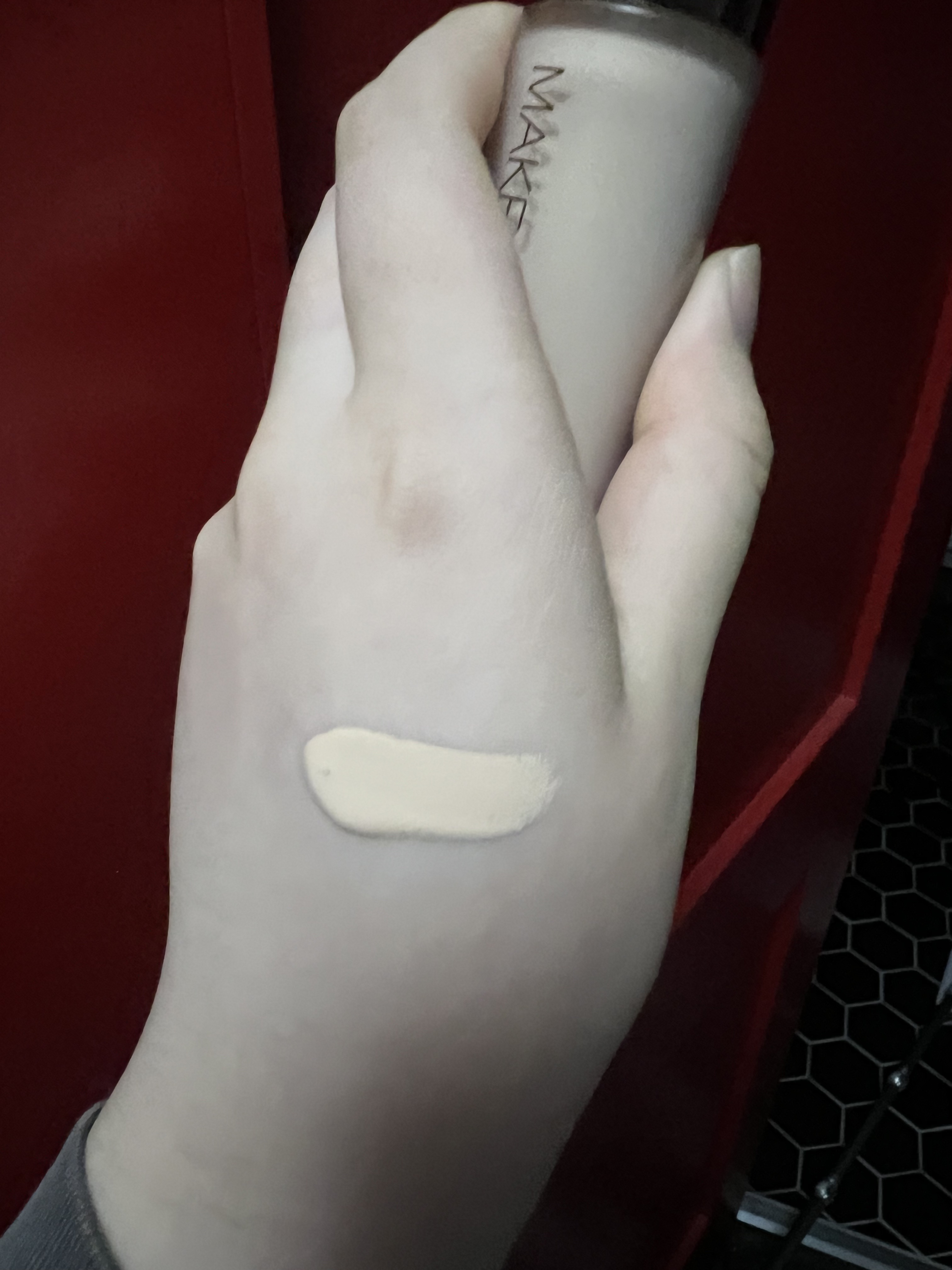 メイクヒール1.P.L ファンデーザー/SPF20 PA++ 19-N ブライトアイボリー(Purity)/MAKEHEAL/リキッドコンシーラーを使ったクチコミ（2枚目）