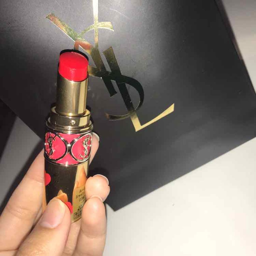 ルージュ ヴォリュプテ シャイン/YVES SAINT LAURENT BEAUTE/口紅を使ったクチコミ（2枚目）