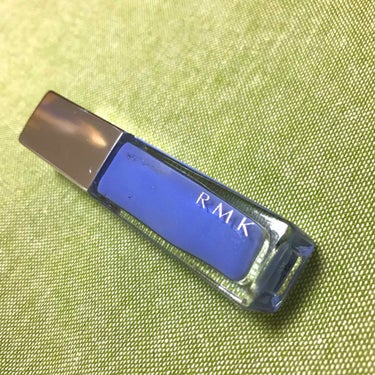 RMK/ネイルポリッシュ 07（CL）エアリーブルー

去年？一昨年にTwitterで見掛けたこのネイル。
綺麗な水色ー♡と気になっていた所、店頭で見て｢よし、買う｣と即購入を決めた一目惚れネイルです。