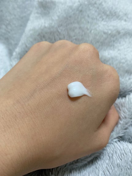 ヴァセリン アドバンスドリペア ボディローション 無香料/ヴァセリン/ボディローションを使ったクチコミ(2枚目)