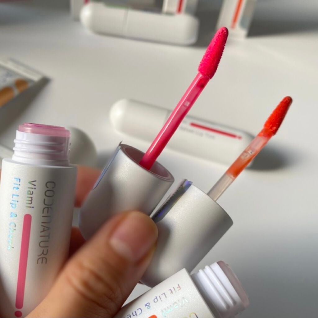 ビアミフィットリップ&チーク/CODENATURE/リップグロスを使ったクチコミ(2枚目)