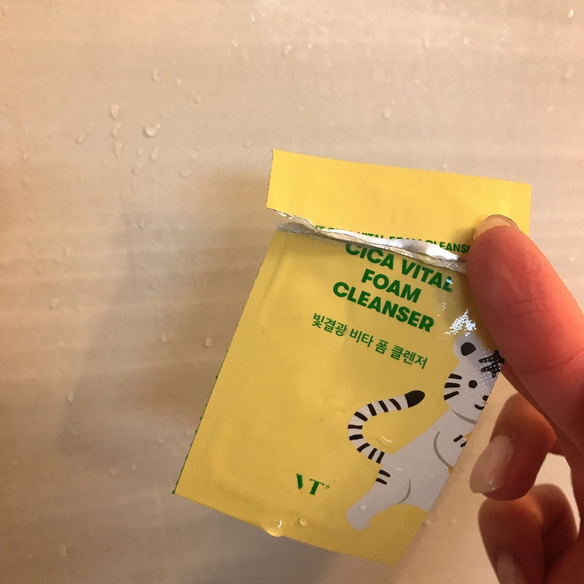 シカバイタル フォームクレンザー/VT/洗顔フォームを使ったクチコミ(2枚目)