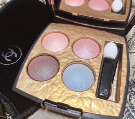 レ キャトル オンブル ビザンス 328 パリュール クリスタル/CHANEL/アイシャドウパレットを使ったクチコミ(1枚目)