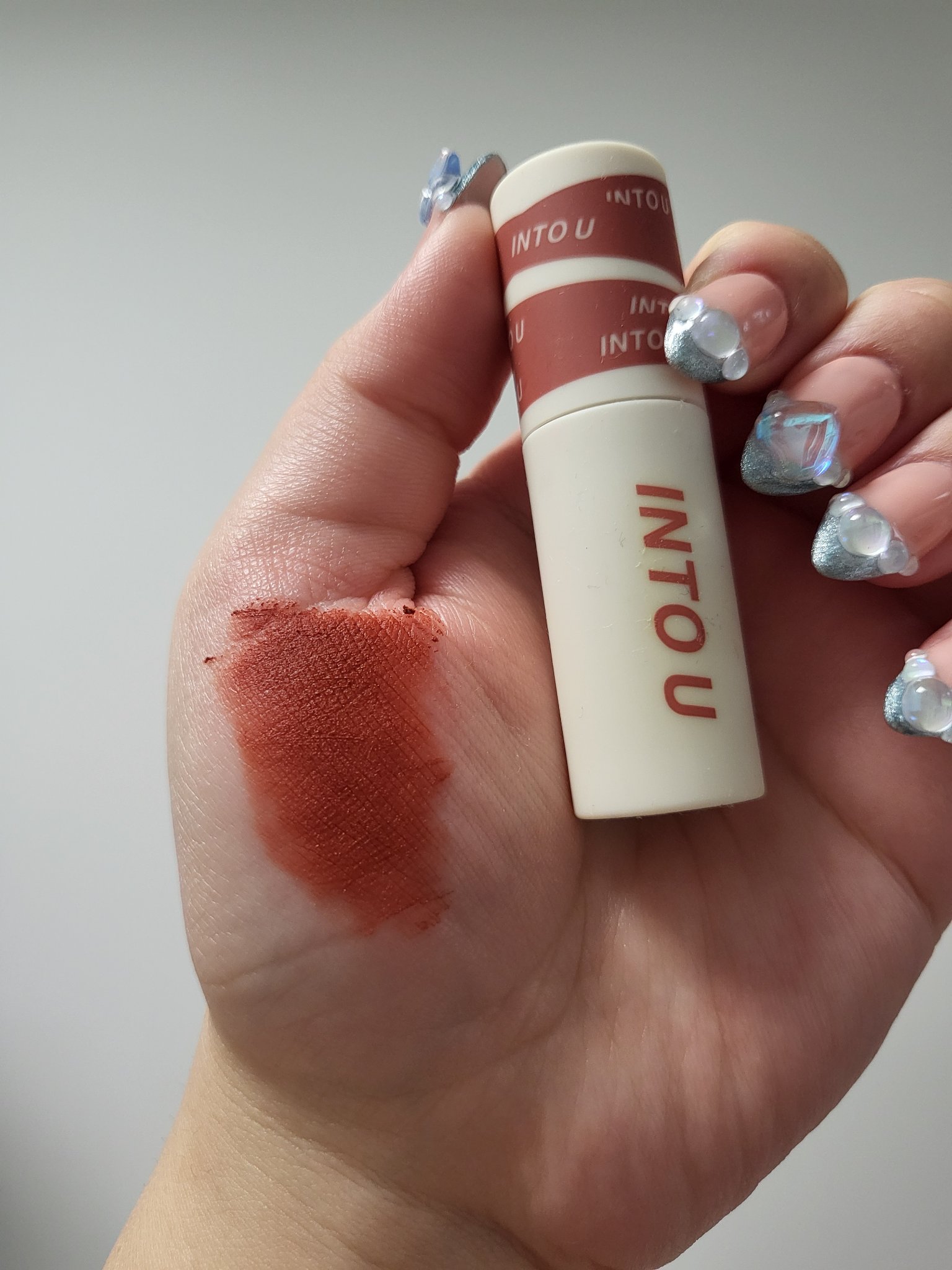 スーパーマットリップ＆チークマッド/INTO U/口紅を使ったクチコミ（2枚目）